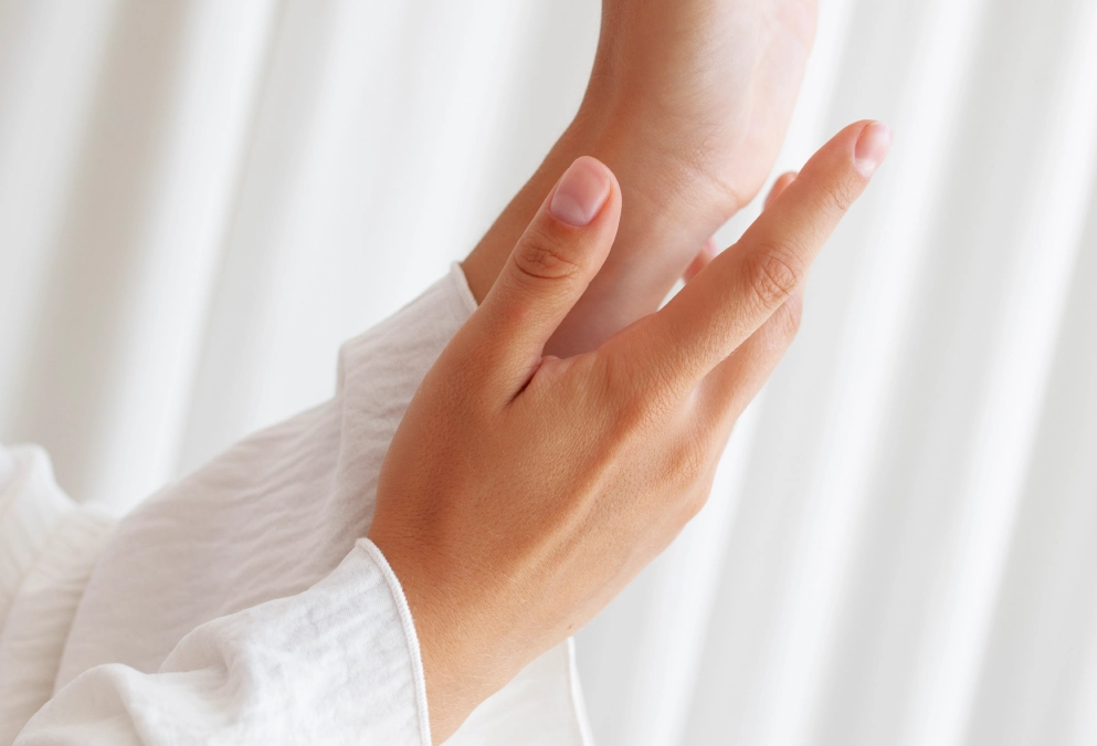 年齢とともに変わる指先との付き合い方